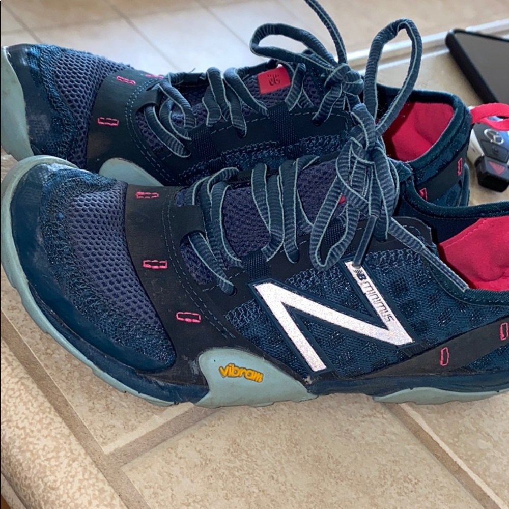Women’s new balance hiking shoes